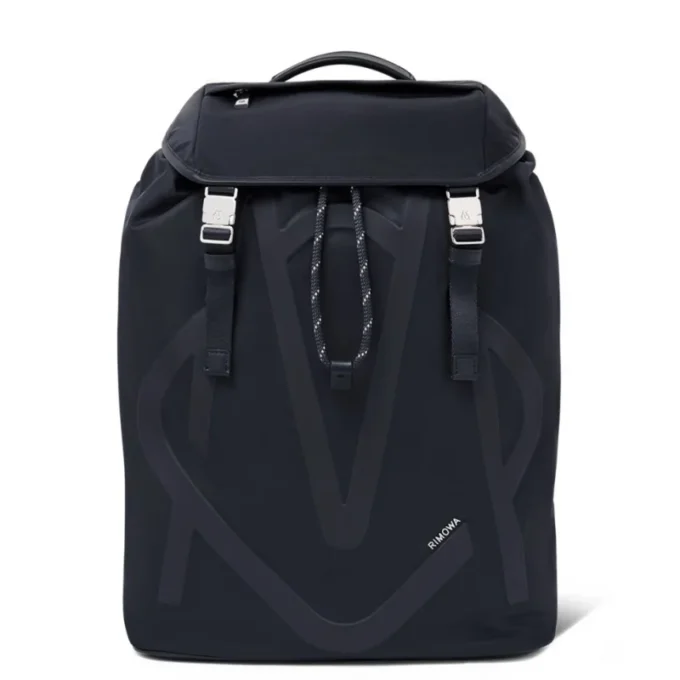 Sac à dos Signature Flap en nylon ECONYL® Sac à dos Signature Flap en nylon ECONYL®