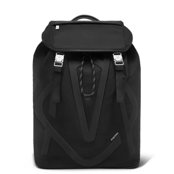 Sac à dos Signature Flap en nylon ECONYL® Sac à dos Signature Flap en nylon ECONYL®