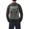 Sac à dos Signature Flap en nylon ECONYL®