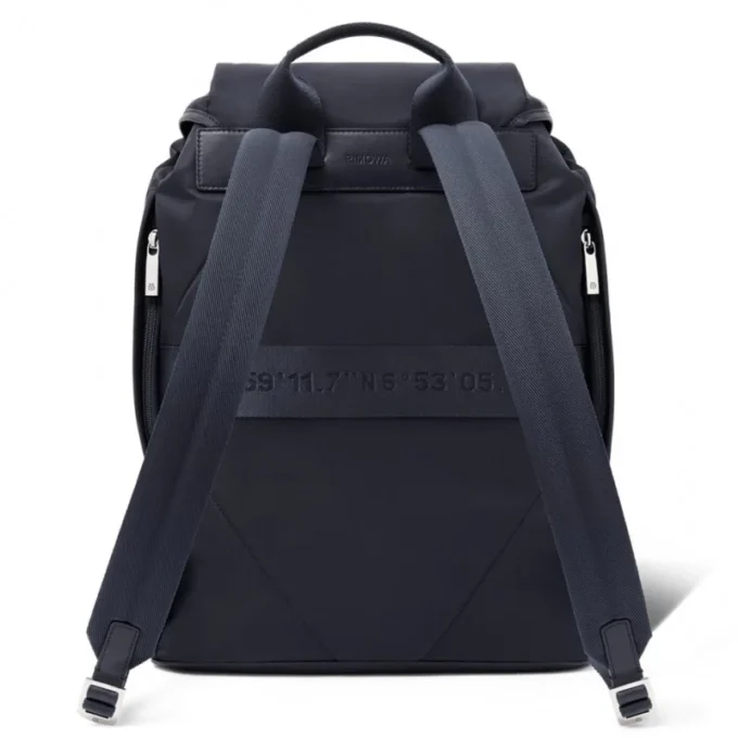 Sac à dos Signature Flap en nylon ECONYL® Sac à dos Signature Flap en nylon ECONYL®
